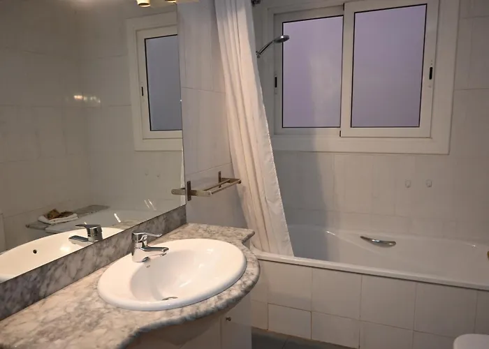 Homenfun Sants Estacion شقة